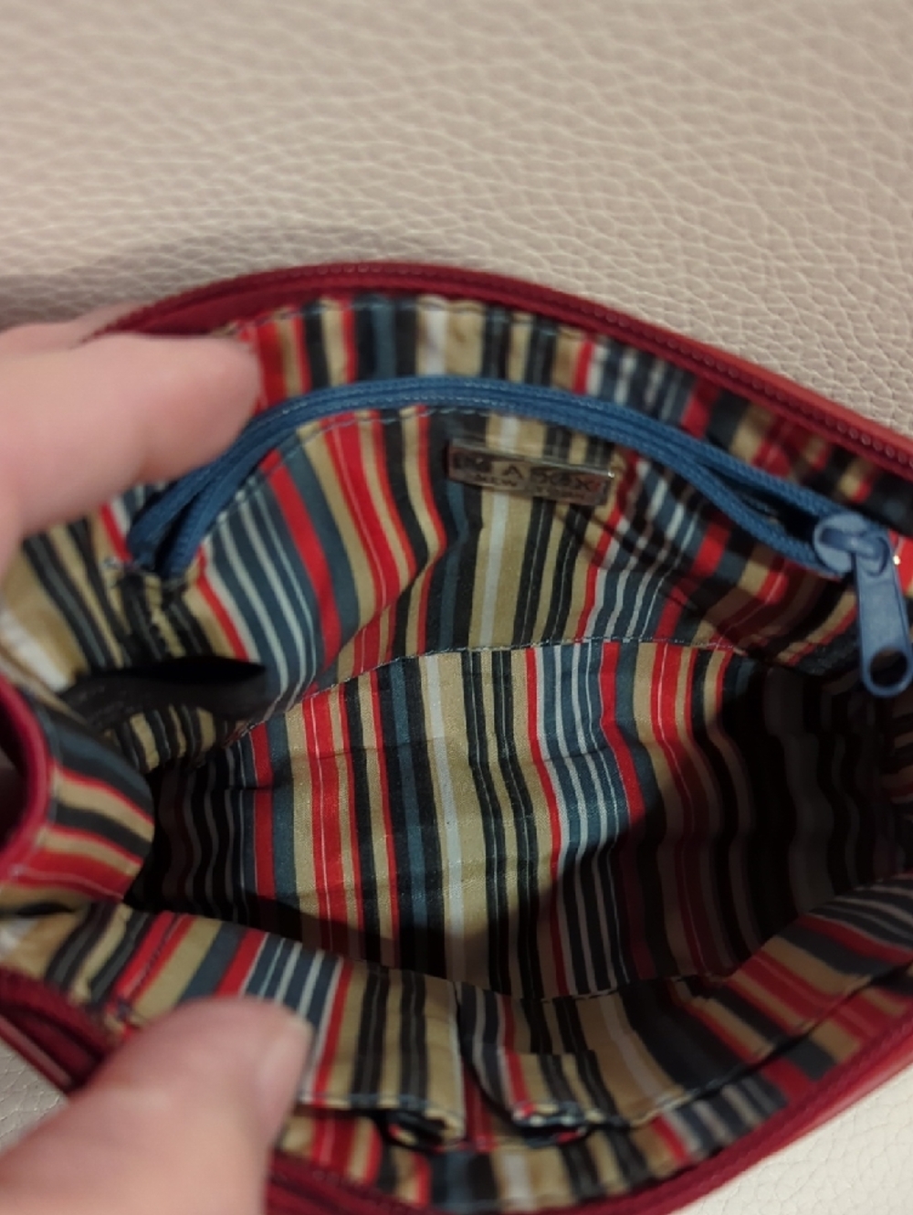Maxx New York Red Leather Zip Cosmetic Pouch - Picture 5 of 6